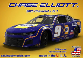 Salvinos Chase Elliott 2025 Chevy Camaro Primary NAPA 1:24 Plastic Model Kit