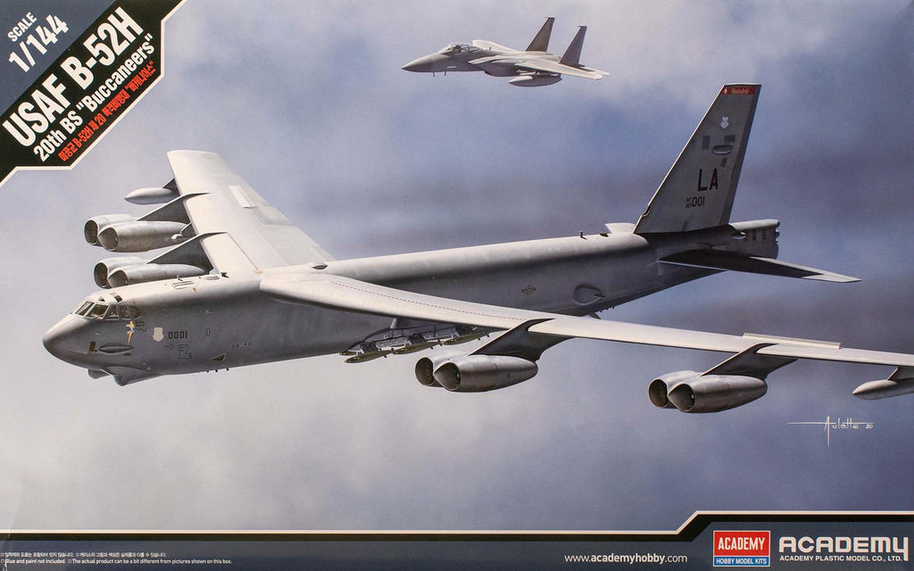Academy USAF B-52H Stratofortress 20th BS 'Buccaneers' 1/144 12622 Plastic Model Kit