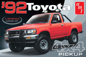 AMT Model Kit 1992 Toyota 4x4 Pick Up Truck 1:20 Scale Plastic NEW Sealed