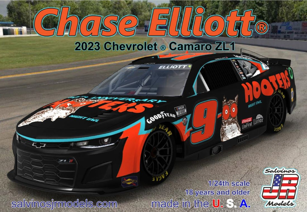 Salvinos 2023 Camaro Chase Elliot #9 Hooters 1:24 Model Kit