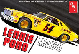 AMT Lennie Pond 1974 Chevy Malibu Stock Car 1:25 1352 Plastic Model Kit Race Car Model Kits AMT 