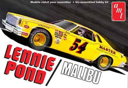 AMT Lennie Pond 1974 Chevy Malibu Stock Car 1:25 1352 Plastic Model Kit Race Car Model Kits AMT 