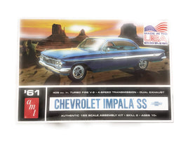 AMT 1961 Chevy Impala SS 1/25 1013 Plastic Model Kit Car Model Kit AMT 