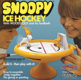 Atlantis Peanuts Snoopy and Woodstock Bird Bath Ice Hockey Game 5696 Plastic Model Kit Atlantis Models 