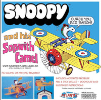 Atlantis Models Snoopy & Sopwith Camel with Motor SNAP 6779 Plastic Model Kit - Shore Line Hobby