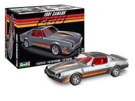 Revell 1981 Chevy Camaro Z28 1:25 4526 Plastic Model Kit Car Model Kit Revell USA 